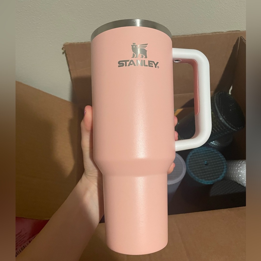 Stanley 40 oz peach target release